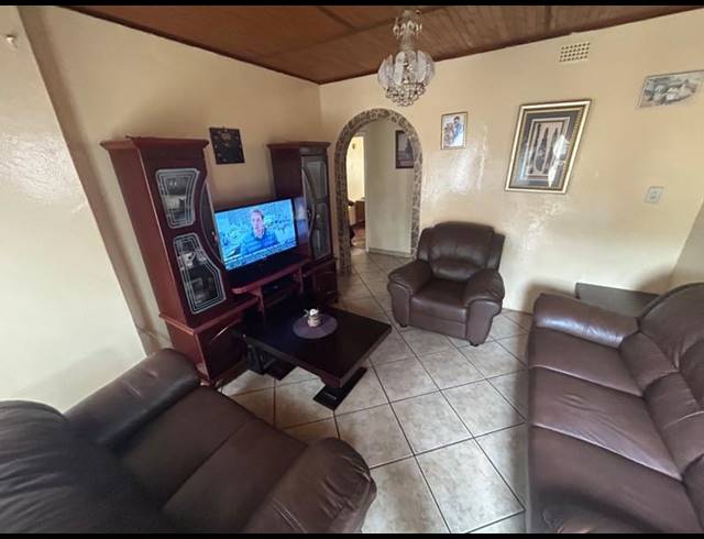 3 BEDROOM HOUSE FOR SALE IN VANDERBIJLPARK CW 6